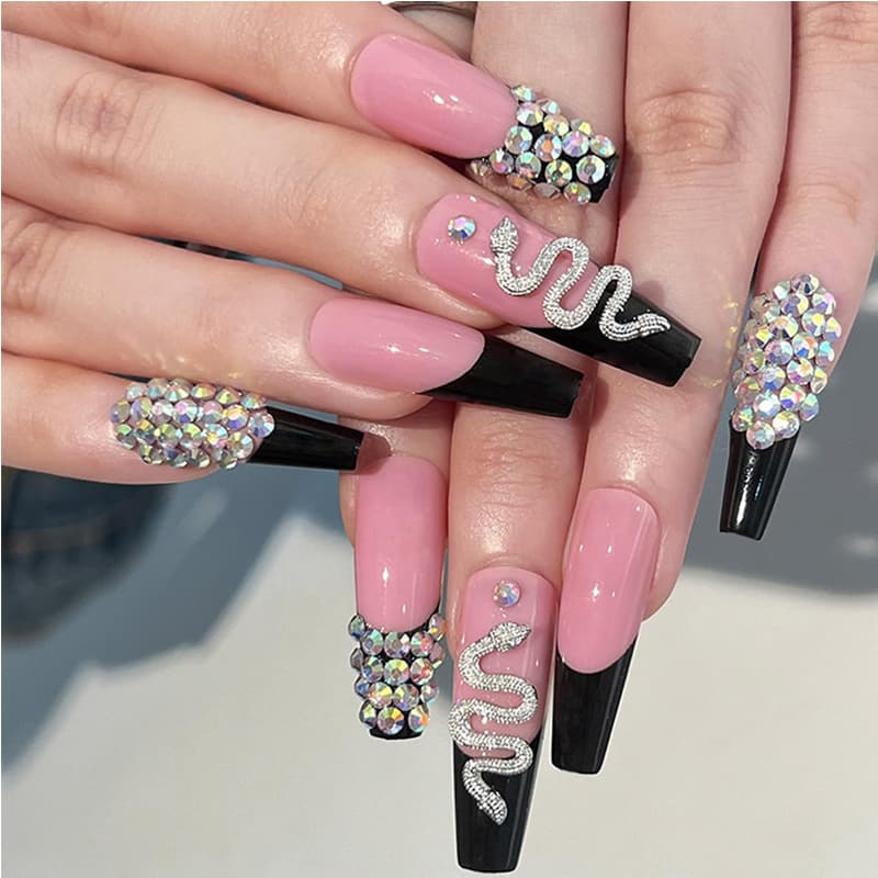 24 PCS Diamond Snake Nail Art Long Length Long Water Pipe Fake NailsSquare Head Nail Tips False Nail