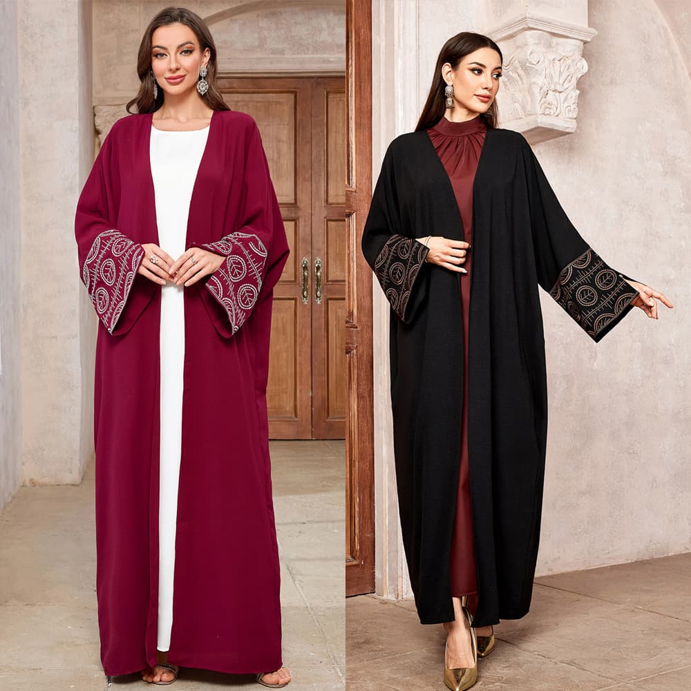 Women's Fashion Elegant Embroidery Cardigan Robe