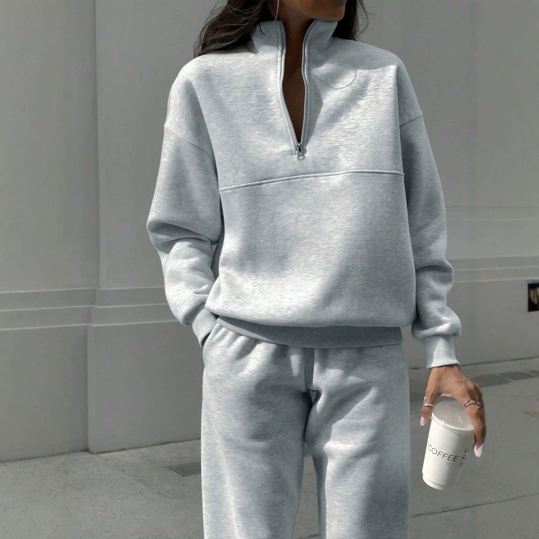 2026 European-style Autumn-Winter New Stylish Flipping Collar Solid Color Casual Retro Style Set